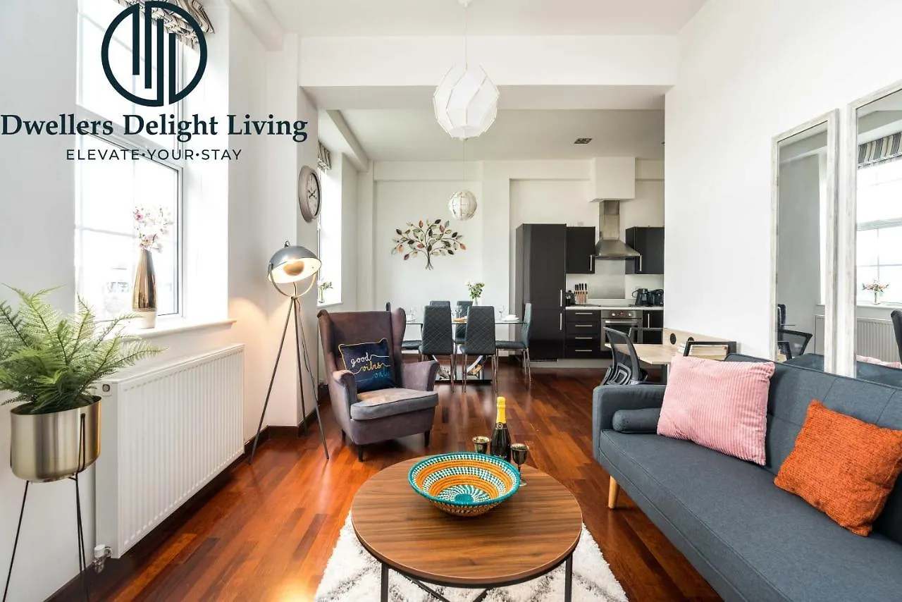 Dwellers Delight: Dagenham 2-Bed with WiFi & Parking Apartment 0*,  United Kingdom